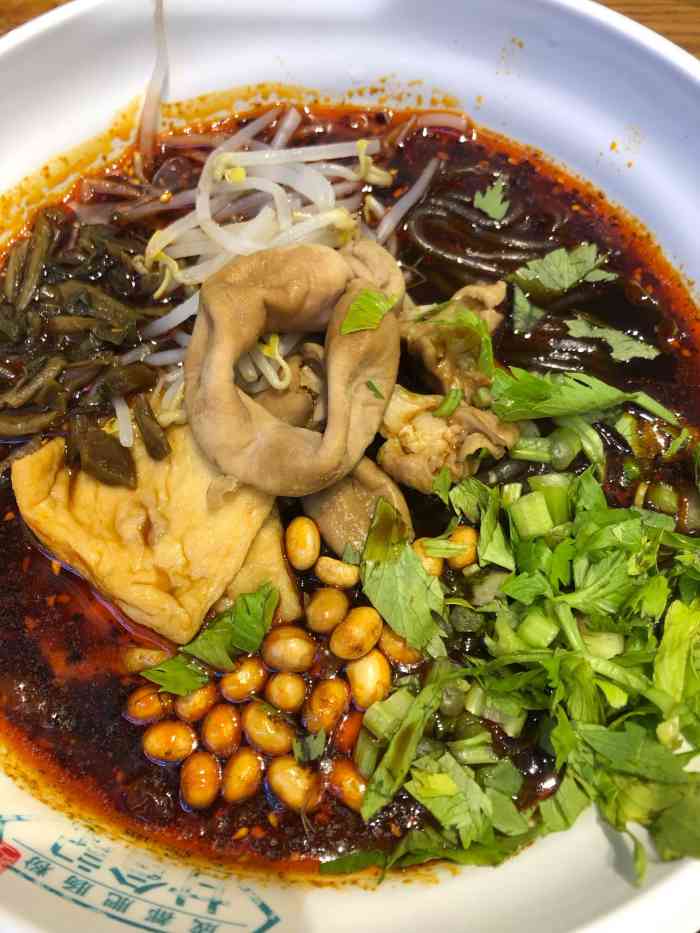 打分 甘食记肥肠粉 一直都好吃 结子不油,味道五香.