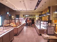 -巴黎贝甜(大宁国际商业广场店)