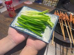 -鼎牛牛炖锅·烤串(温泉路店)