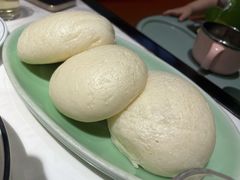 红烧肉配酒酿馒头-东门头·江鲜小馆(新天地店)