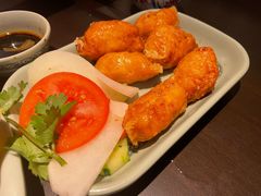 -大头虾越式风味餐厅(光明广场店)