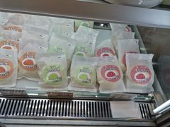 -山山家·新鲜烘焙(孝顺店)