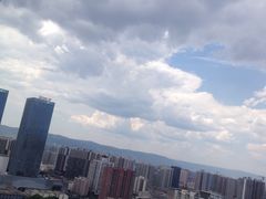 -万达广场(龙湖店)
