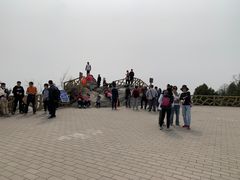 -鬼笑石后山停车场