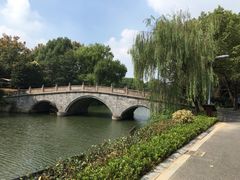 -绍兴鉴湖君澜大酒店