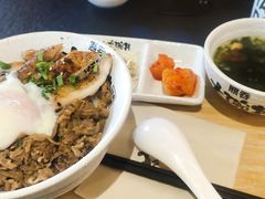-熊吞·大碗丼烧肉饭(西市场嘉华店)