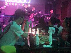 -MOSSO音乐酒吧·Live House(南京西路店)