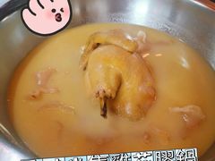 -鲜入围煮花胶鸡海鲜火锅