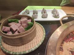 -潮火锅·麻辣牛肉火锅(观音桥方圆·LIVE店)