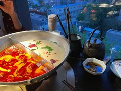 -湊湊火锅·茶憩(新中关购物中心店)