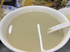 -海碗居老北京炸酱面(增光路店)