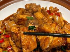 -黄泥岗·地道湖北菜(奥特莱斯店)