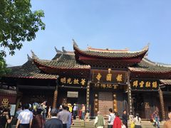 -峨眉山报国寺