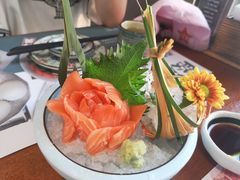 三文鱼刺身-千叶创意融合料理(水韵城店)