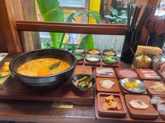 -银米·云南传统过桥米线(双廊黑金冠店)