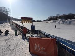 -庙香山滑雪场