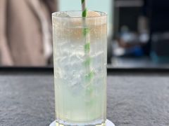 -瑰丽酒店·海吧·天际下午茶·现场DJ·天台酒吧