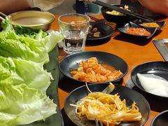 -肉甲韩国木炭烤肉(新壹街1店)