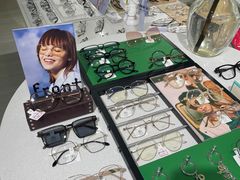 -视野联行眼镜蔡司·依视路官方授权店(顺城店)