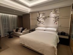 -上海宝华万豪酒店