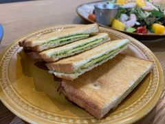 咖椰吐司-HELLO 27 意面·沙拉·帕尼尼