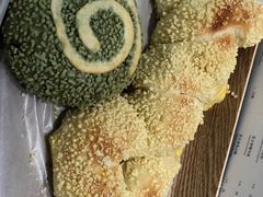-奈雪的茶(湖滨银泰in77C区PRO店)