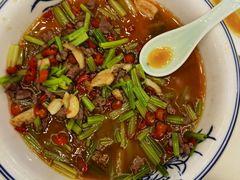 -五谷芳乳鸽王(海景店)