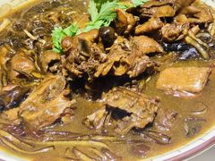 -老码头黑皮肘子锅包肉(赣水路店)