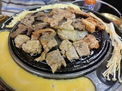 -胡悦里韩式烤肉(芝罘万达广场店)