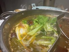 -乡土黄·鲜牛肉火锅·小龙虾(兴业街店)
