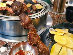 -啊美丽炭火烤肉(滑翔一店)