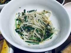 炒豆芽-铁公鸡·四川料理(天环广场店)