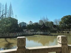 -汇龙潭