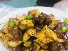 黑椒牛肉粒-小民大排档(马场角横路店)