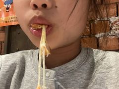 -玛格萝妮(汇智国际商业中心店)