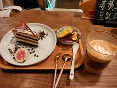 -新月集庭院咖啡馆(老邮局店)