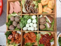 -十三幺山野火锅(市府路店)