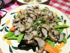 大白鲫两食一一炒鱼片-龙桥私厨·姜花菊花过桥鱼·顺德菜(容桂店)