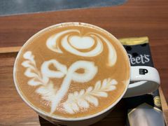 -Peet's 皮爷咖啡(东湖路手作店)