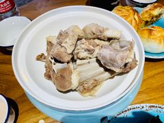 -蒙亨·手把肉·蒙古包文化主题餐厅(天恒广场店)