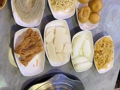 -光头药膳鸡(莱茵小镇店)