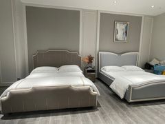 -居然之家金源店-停车场