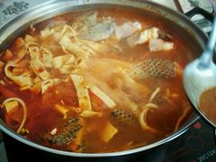 -弘烨 贵州酸汤 鱼火锅(东财店)
