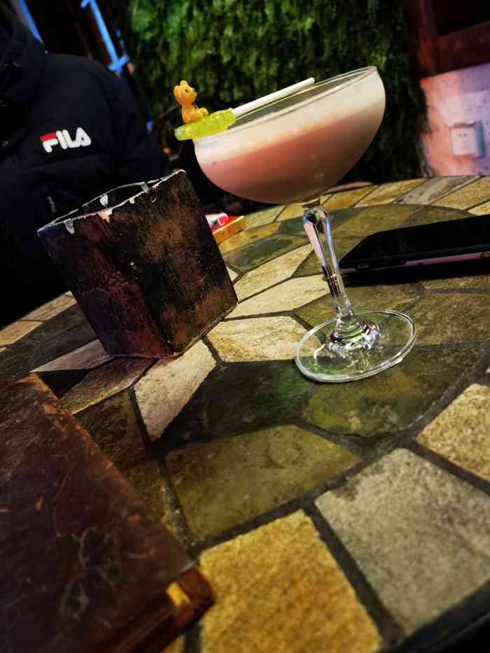 homeless现场酒吧(大学路店)