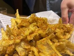 -临界音乐酒馆·小龙虾·江湖菜(华熙LIVE·鱼洞店)