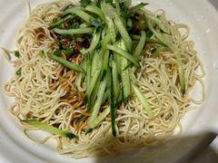 -肥肥虾庄·金牌油焖大虾(沙湖店)