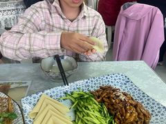 -天天向上素食餐厅(五台山店)