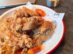 炸鸡加辣花生-京A Taproom·精酿餐吧(CBD店)
