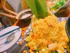 黄金菠萝海鲜炒饭-越谜·越南餐厅(长白店)