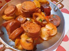 -BROWNSTONE布朗石西班牙餐厅(富城店)